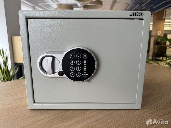 Оружейный сейф aiko чирок 1462