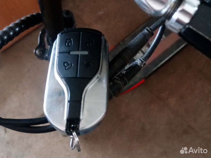 Самокат взрослый электрический бу