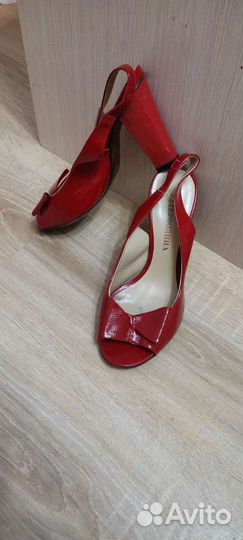 Кожаные туфли женские