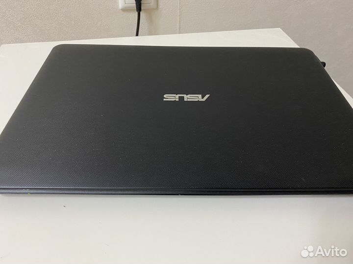 Ноутбук Asus