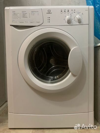 Стиральная машинка бу Indesit