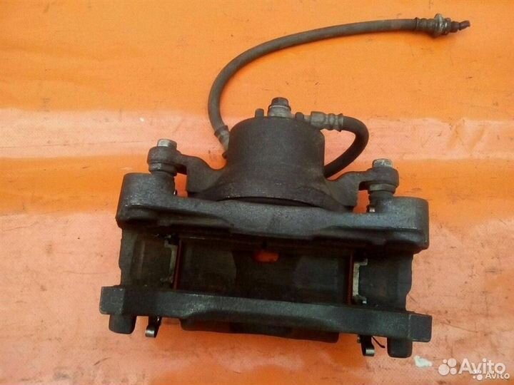 Суппорт тормозной передний правый Nissan Teana L3