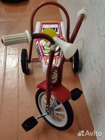 Детский трехколесный велосипед