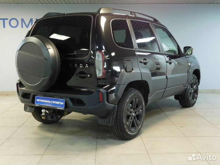 ВАЗ Niva Travel 1.7 МТ, 2022, 8 729 км