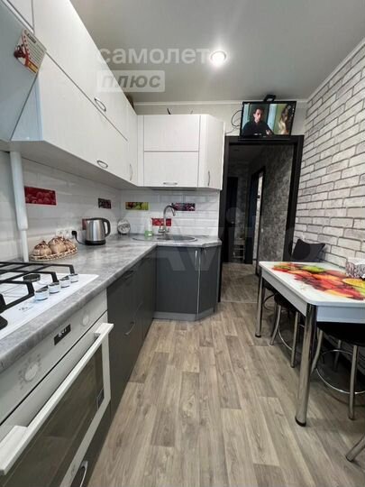 2-к. квартира, 42,3 м², 1/9 эт.