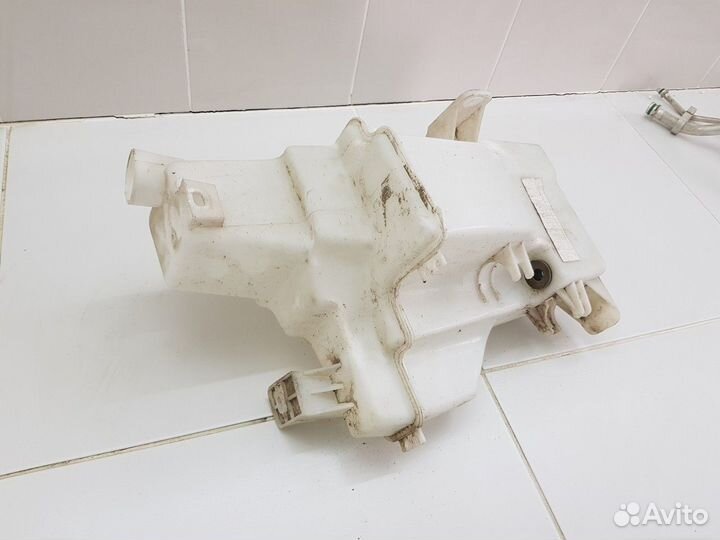 Бачок омывателя (Zotye T600)