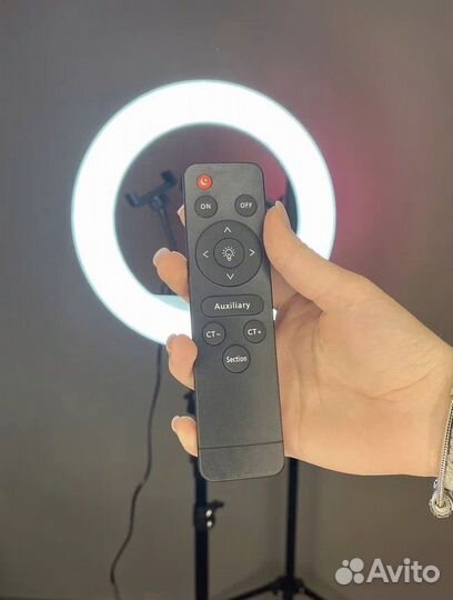 Кольцевая лампа RL 14