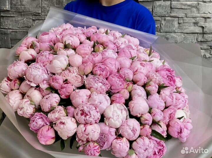 Букет пионов