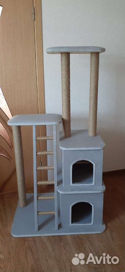 Когтеточка с домиком