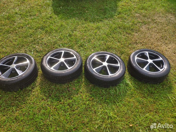 Летняя шина Pirelli Cinturato P7 205/55 R16 94V