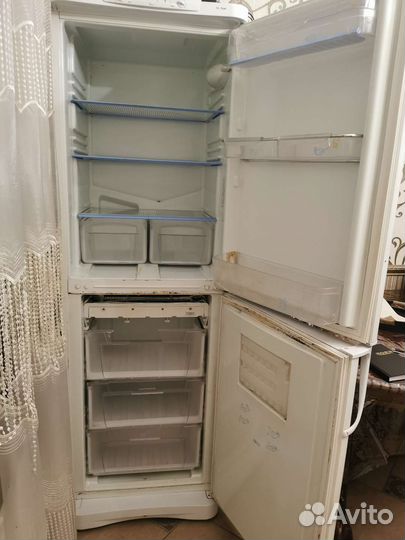 Холодильник бу