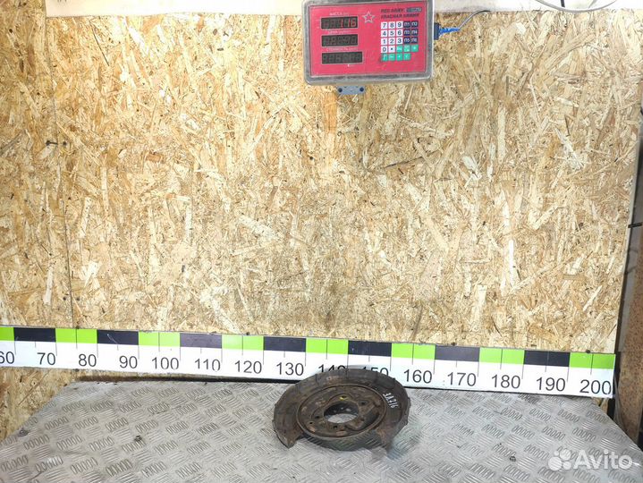 Щит опорный Kia Ceed 2007 2012