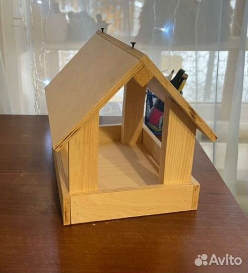 Кормушка для птиц