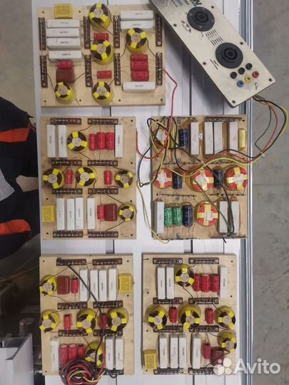 Решетка для колонок