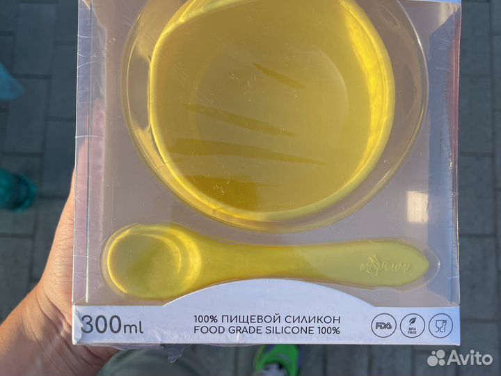 Силиконовая тарелка с ложкой детская