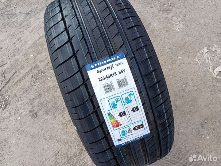 Triangle Sports TH201 225/45 R18 и 245/40 R18