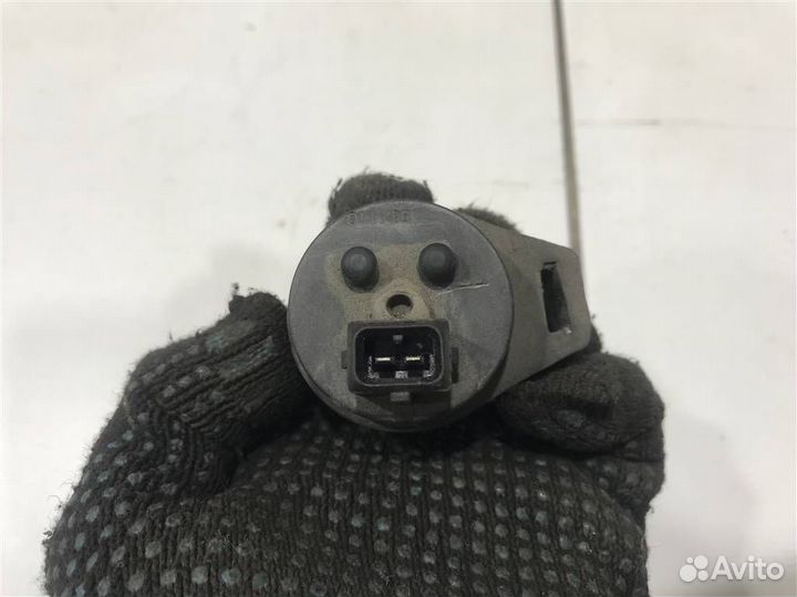 Клапан вентиляции топливного бака BMW 7-серия E38