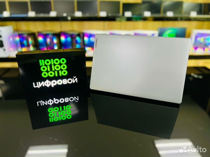 Мощный Ноутбук Lenovo 15,6