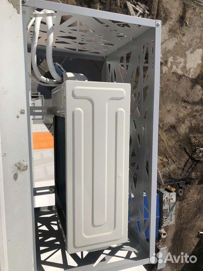 Прокладка фреоновой магистрали