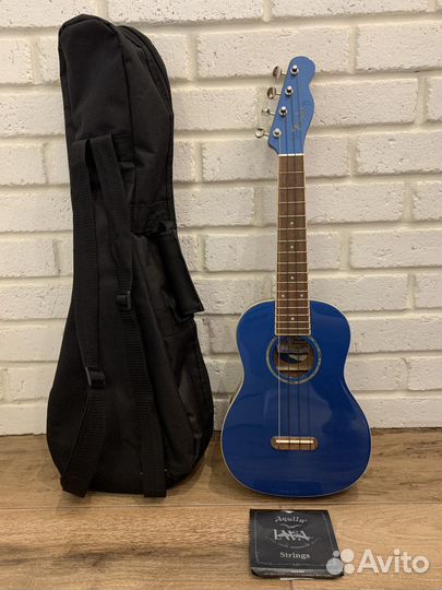 Укулеле Fender Zuma