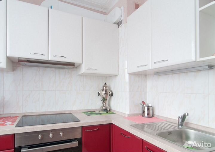 Кухня Красно-Белая напрямую от фабрики на заказ