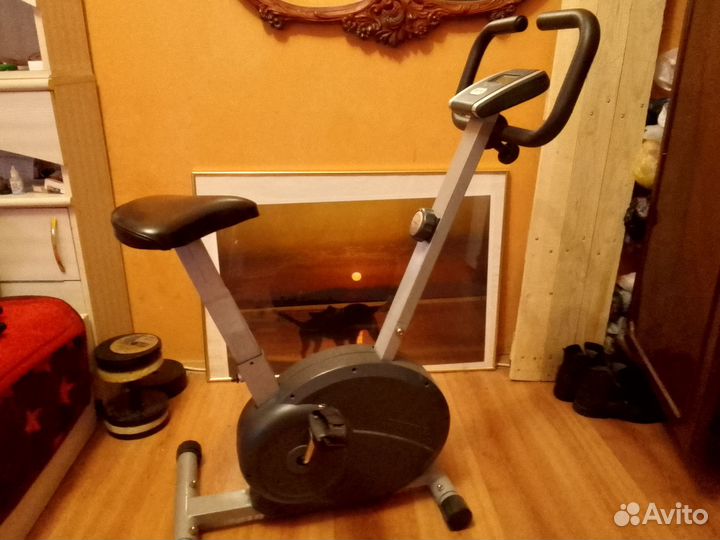 Велотренажер torneo в хорошем рабочем состоянии
