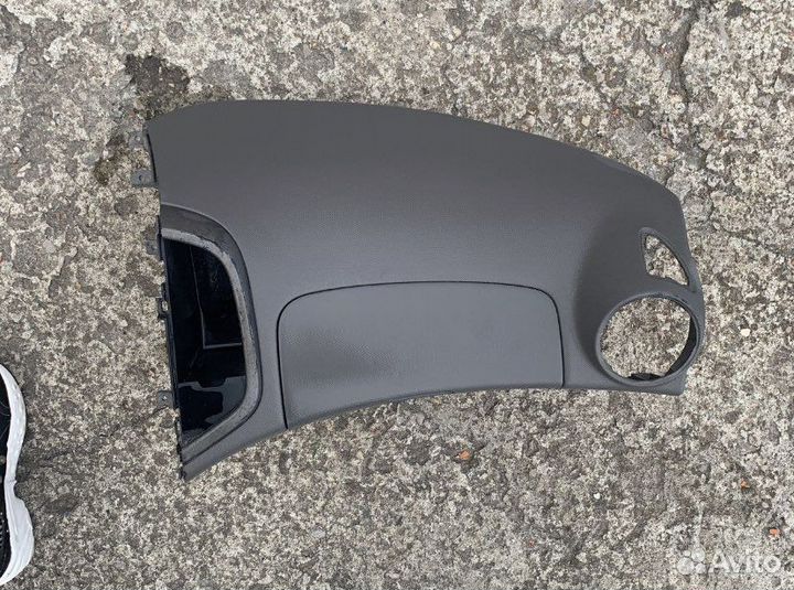 Подушка безопасности пассажира