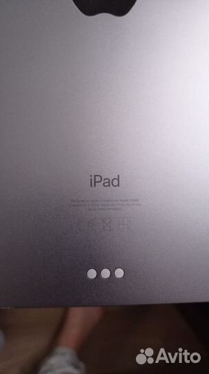 Планшет Apple iPad Pro 11