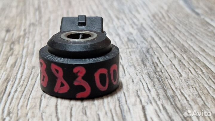 Датчик детонации Mitsubishi Lanser 9