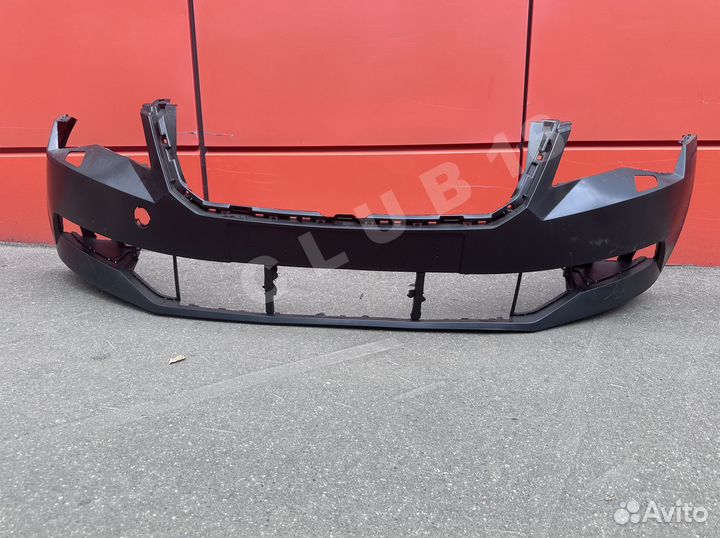Бампер передний Skoda Superb 3 15-19 под омыватель