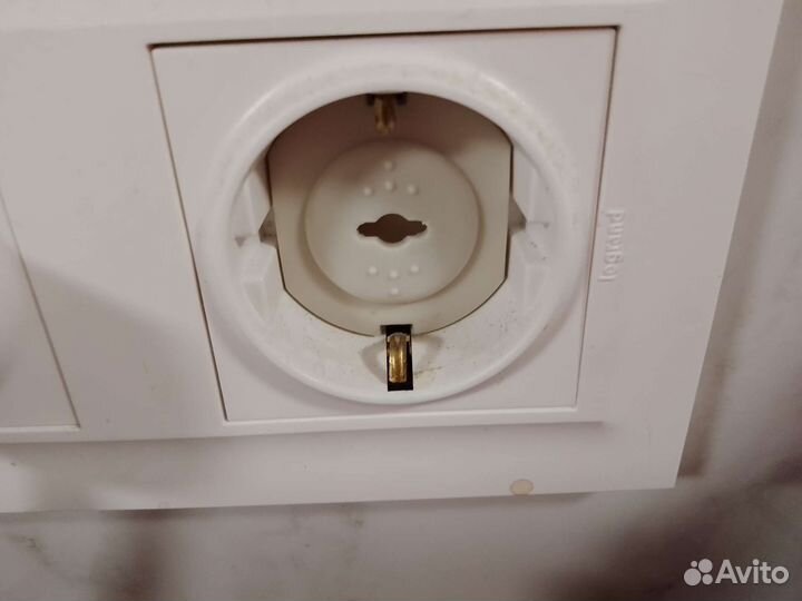 Заглушки для розеток 2 компл