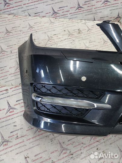 Бампер w204 рестайл AMG Mercedes передний