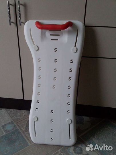 Скамейка в ванную для пожилых