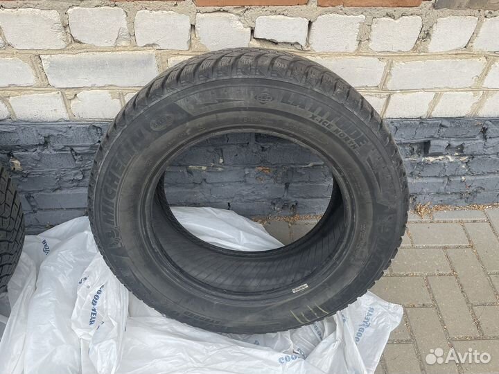 Michelin Latitude X-Ice North 225/65 R17 102T