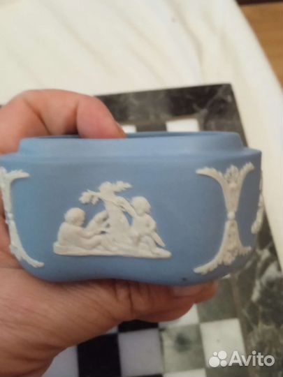 Шкатулка веджвуд, клеймо в тесте