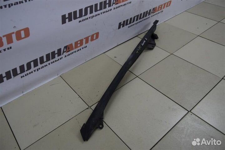 Накладка крыла правая Honda Accord 7 2.0 2004