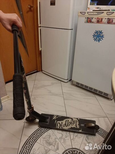 Трюковой самокат tech team