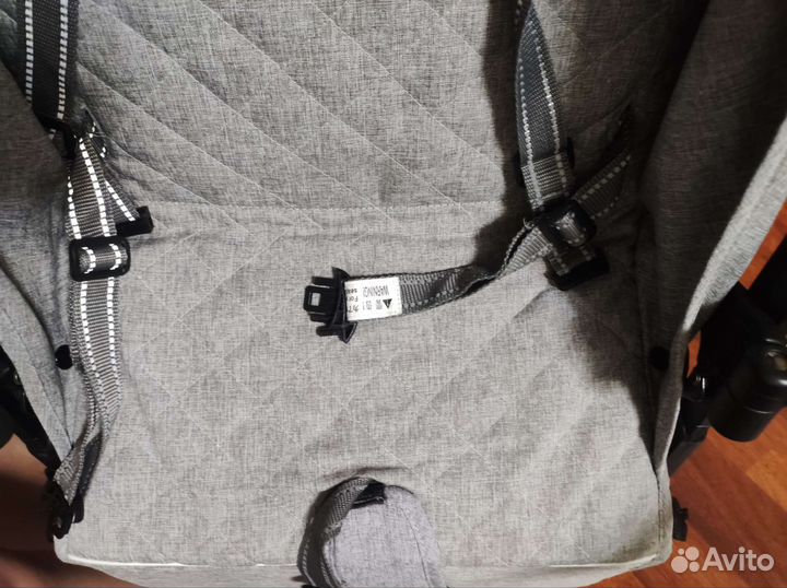 Коляска Yova plus 4