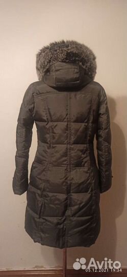 Пуховик зимний новый 42 44