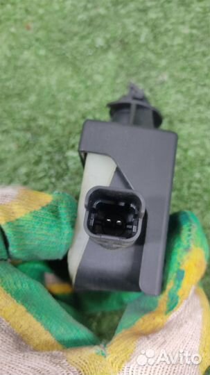 Замок лючка бензобака Citroen C4 Grand Picasso 20