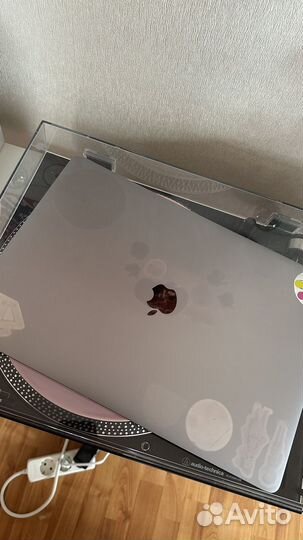Macbook pro 15 2018 A1990