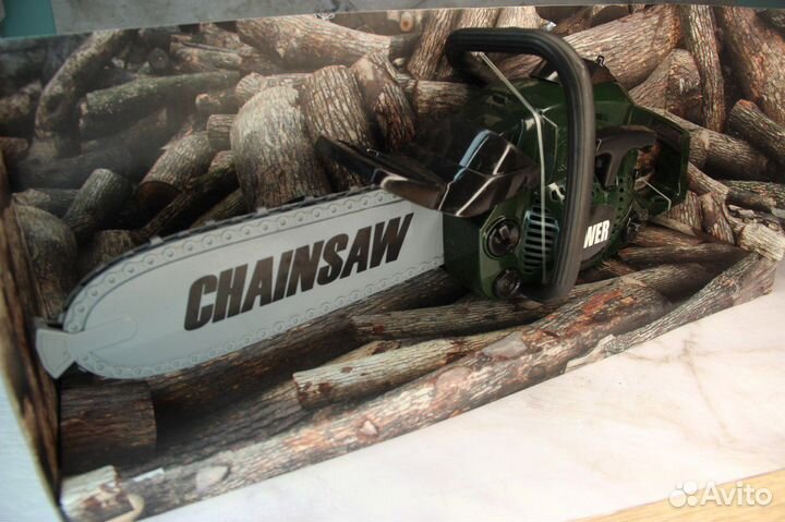 Игрушечная бензопила