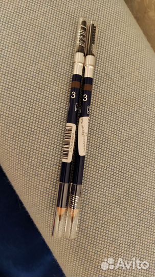 Карандаш для бровей Mado тон 3