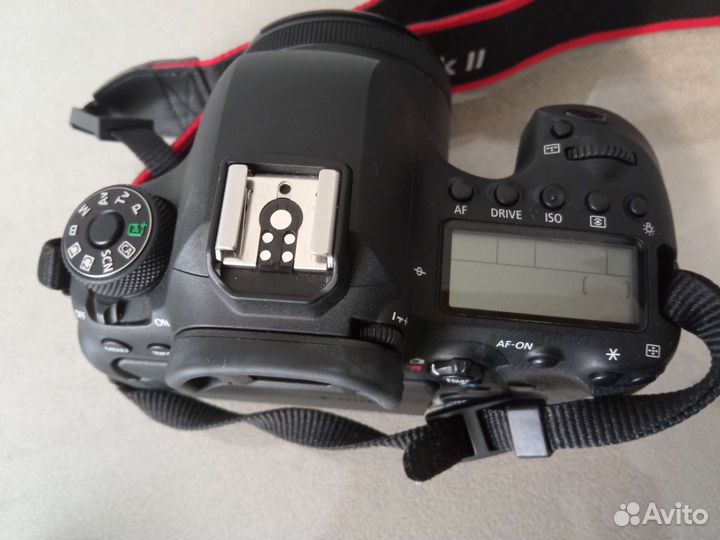 Зеркальный фотоаппарат canon 6d mark2