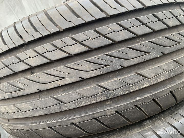 Ovation VI-388 225/40 R19