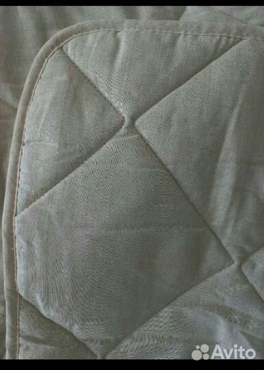 Льняные одеяла и подушки