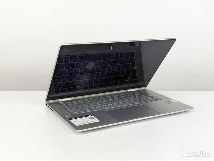 Ноутбук HP envy x360 15 Сенсорный i5 1335U 8GB