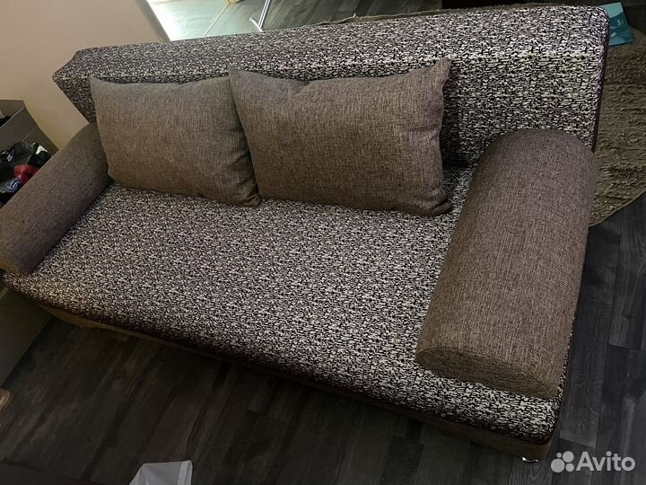 Продается диван
