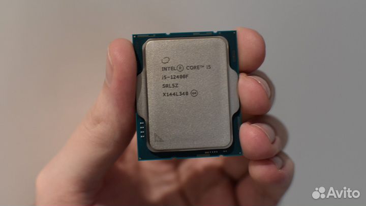 Процессор Intel Core i5-12400F