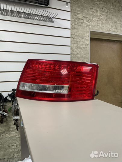 Фонарь задний светодиодный 4F5945096N Ауди А6 С6